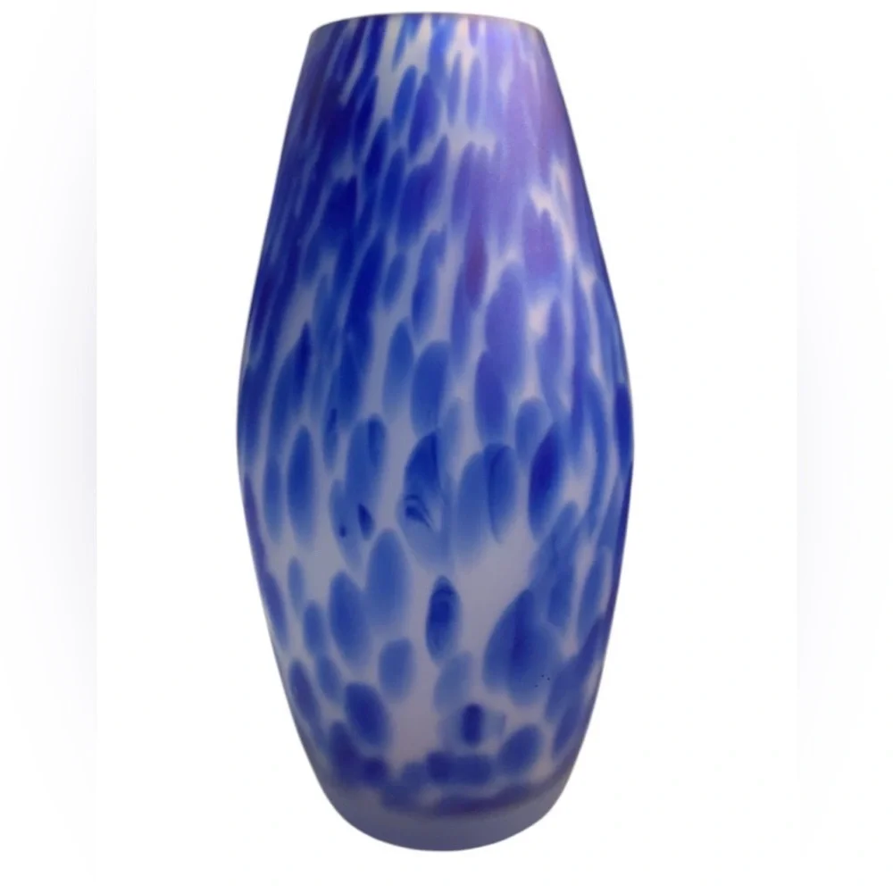 Cobalt Blue and White Molten Art Glass Vase.‎ Large 8.5”
